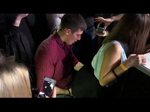 ❤️ Sex nyata dina nightclub Rusia. gadis Rusia 18 taun heubeul dina anus jeung heunceut fucked di nightclub a ❤ porno di urang% su.freepornhdonlinegay.ru% ❌❤