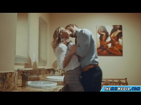 ❤️ Nalika pirang busty seduces anjeun dina restroom umum ❤ porno di urang% su.freepornhdonlinegay.ru% ❌❤